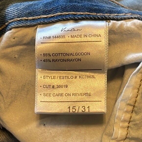 KanCan High Rise Mid City Jeans with Elastic Cuffs, size 15/31 - Picture 13 of 14